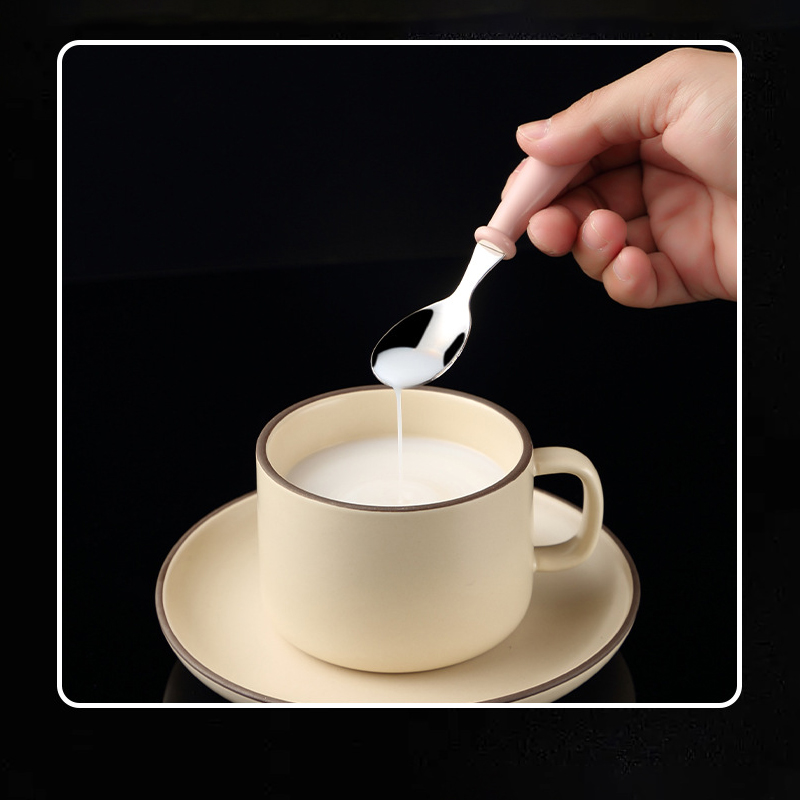 Peutertraining Voedingslepel V - Baby Food Utensils Set recensie en prijs